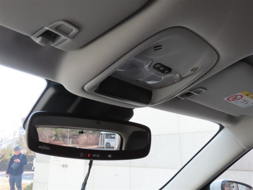 Chevrolet Trail Blazer 2022 Blanco - Importación desde Corea - HF Imports Iquique - Foto 10