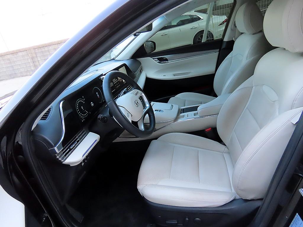 HYUNDAI Grandeur - Vista 5