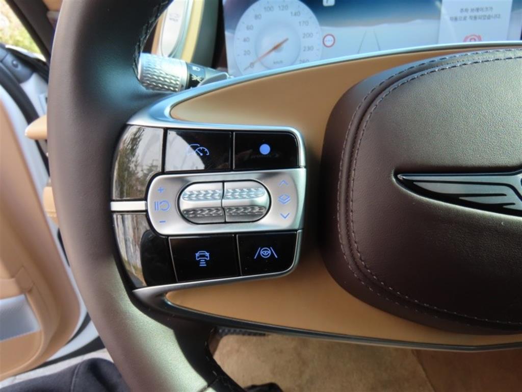 Genesis G90 2023 Blanco - Importación desde Corea - HF Imports Iquique - Foto 11