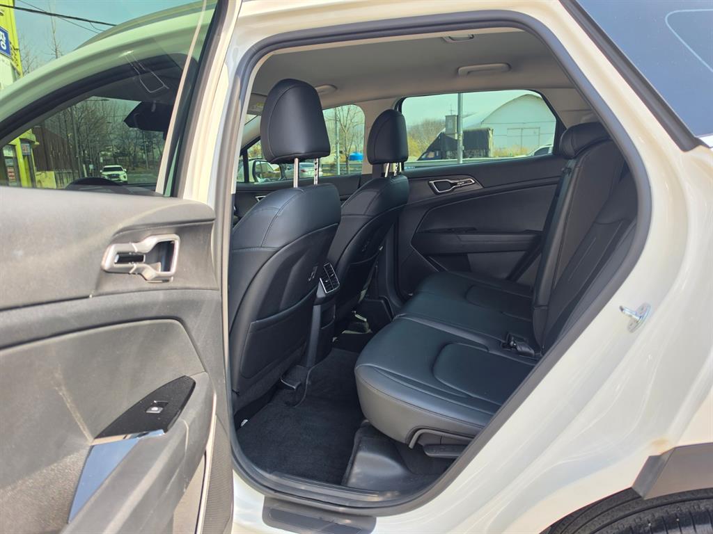 KIA Sportage - Vista 11