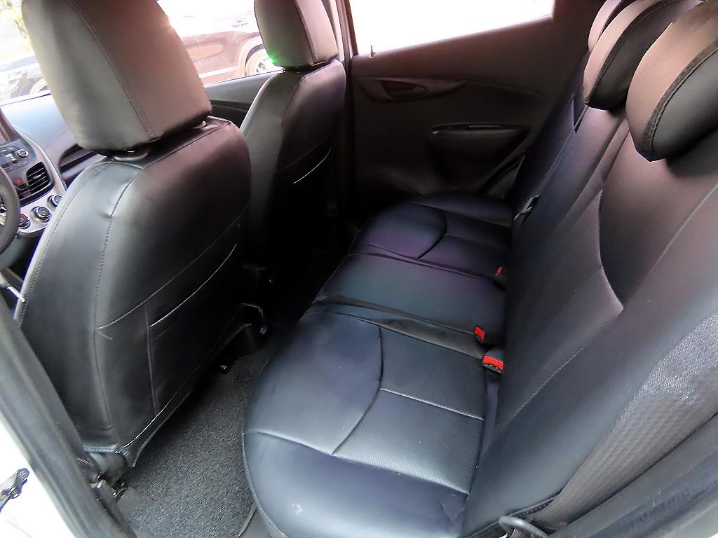 Chevrolet Spark - Vista 6