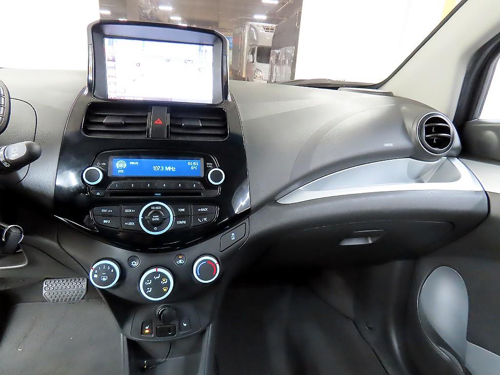 Chevrolet Spark - Vista 12