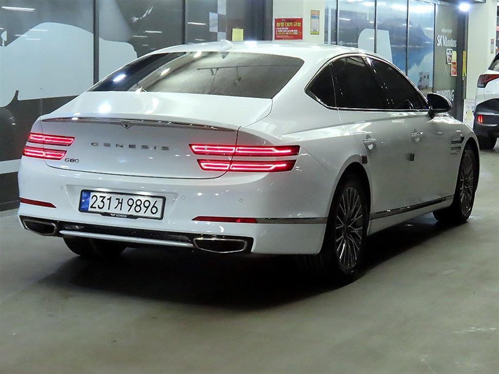 Genesis G80 - Vista 4