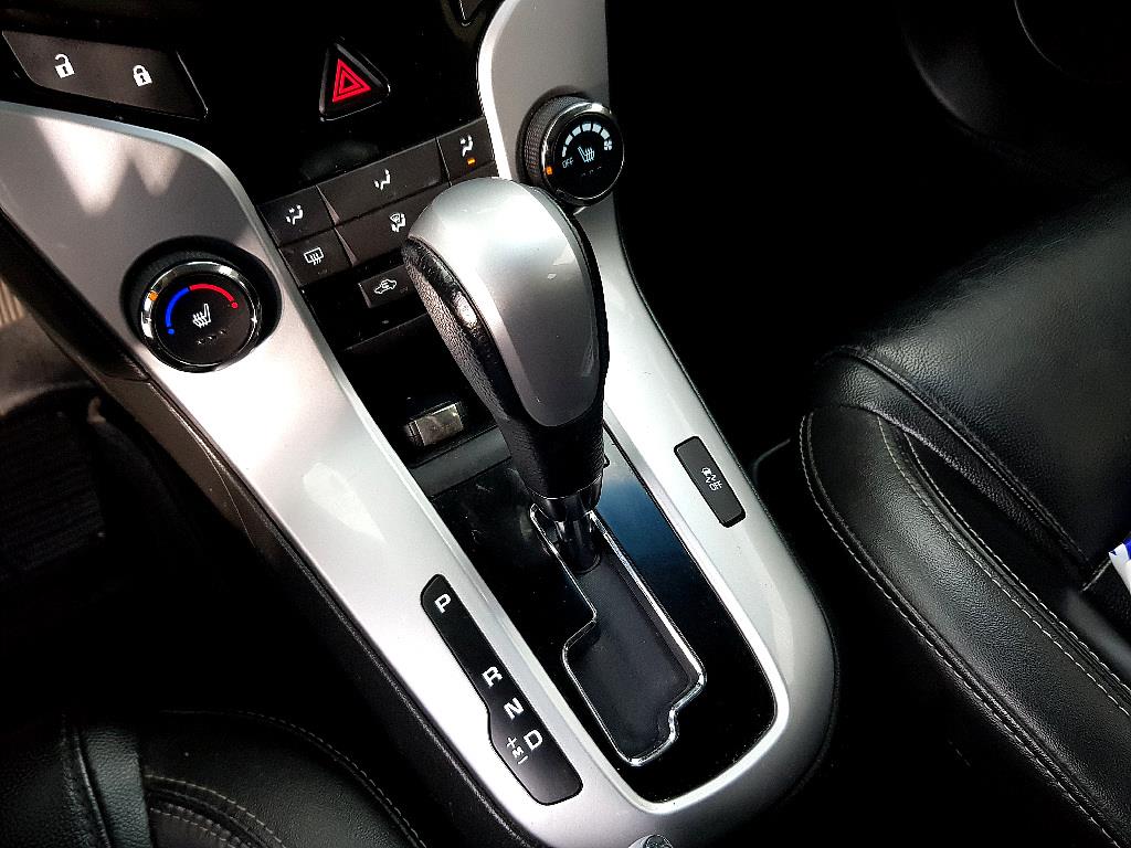 Chevrolet Cruise 2013 Blanco - Importación desde Corea - HF Imports Iquique - Foto 14