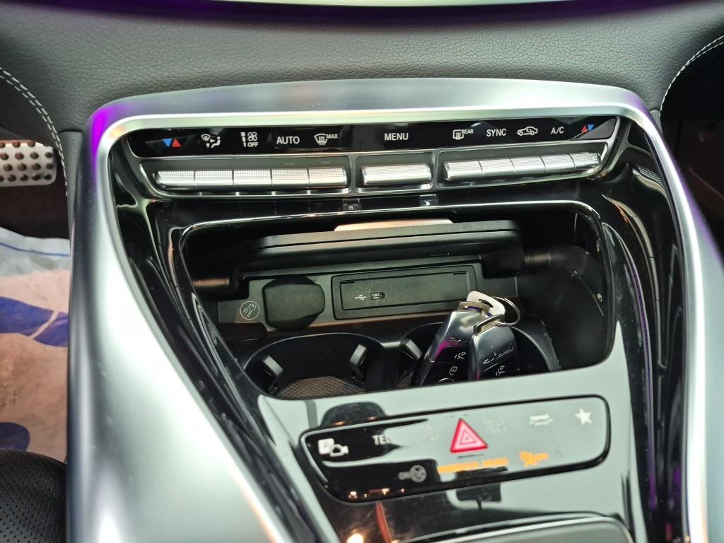 Mercedes Benz AMG GT - Vista 10