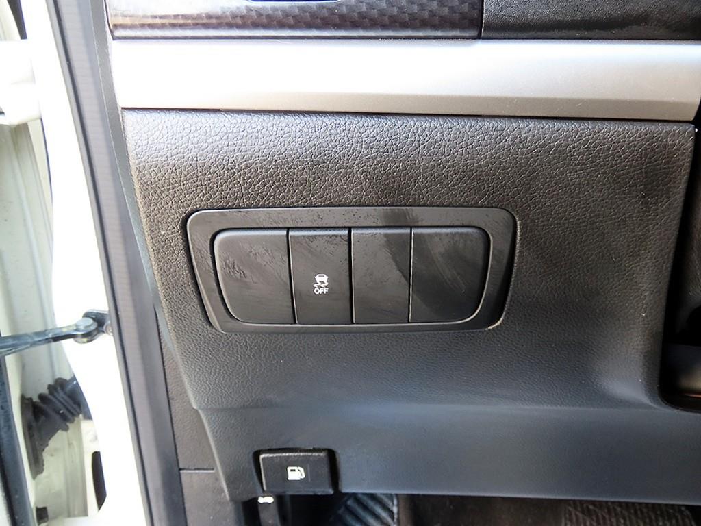 Ssangyong Korando - Vista 12