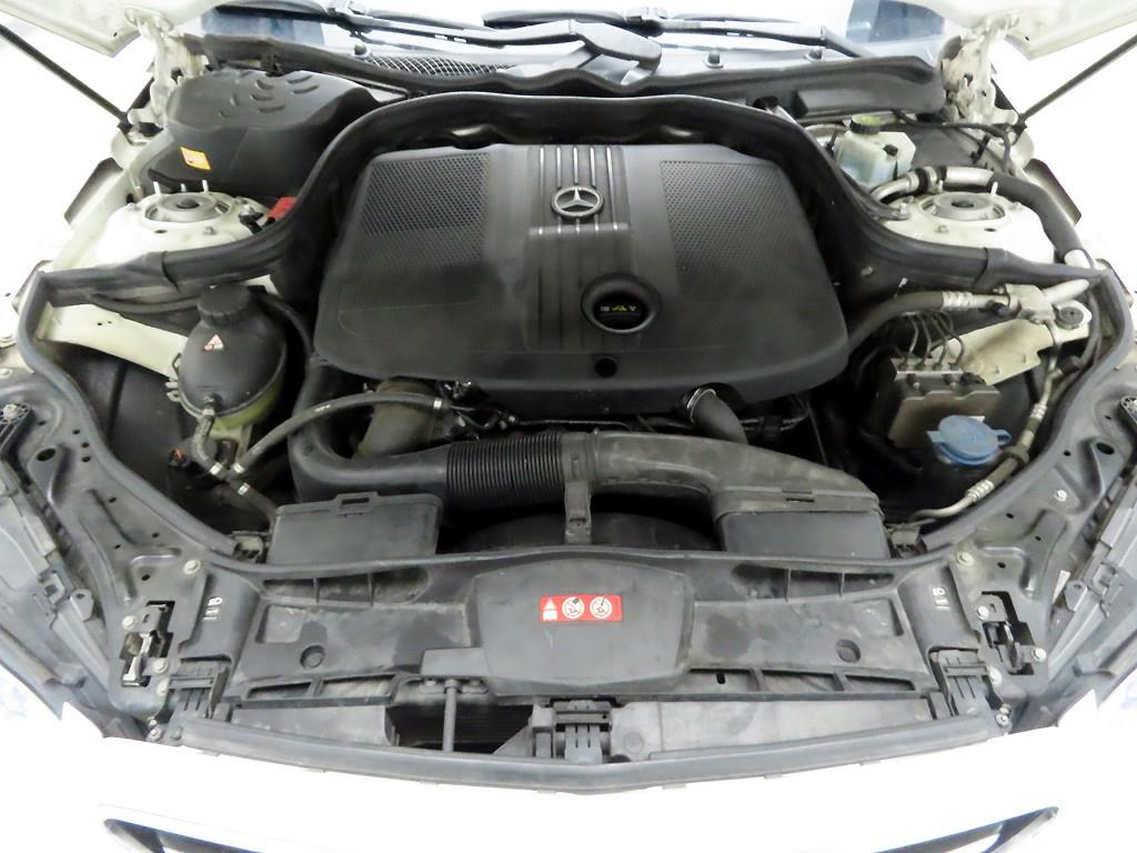 Mercedes Benz E class 2014 Blanco - Importación desde Corea - HF Imports Iquique - Foto 20