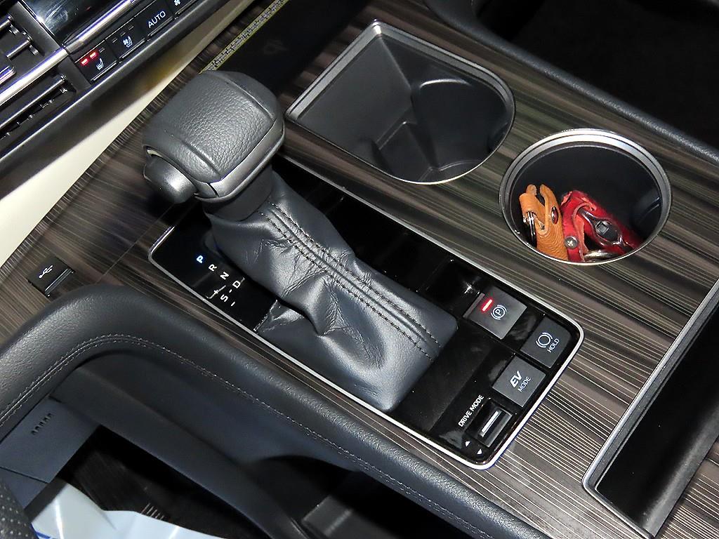 Toyota Siena - Vista 12