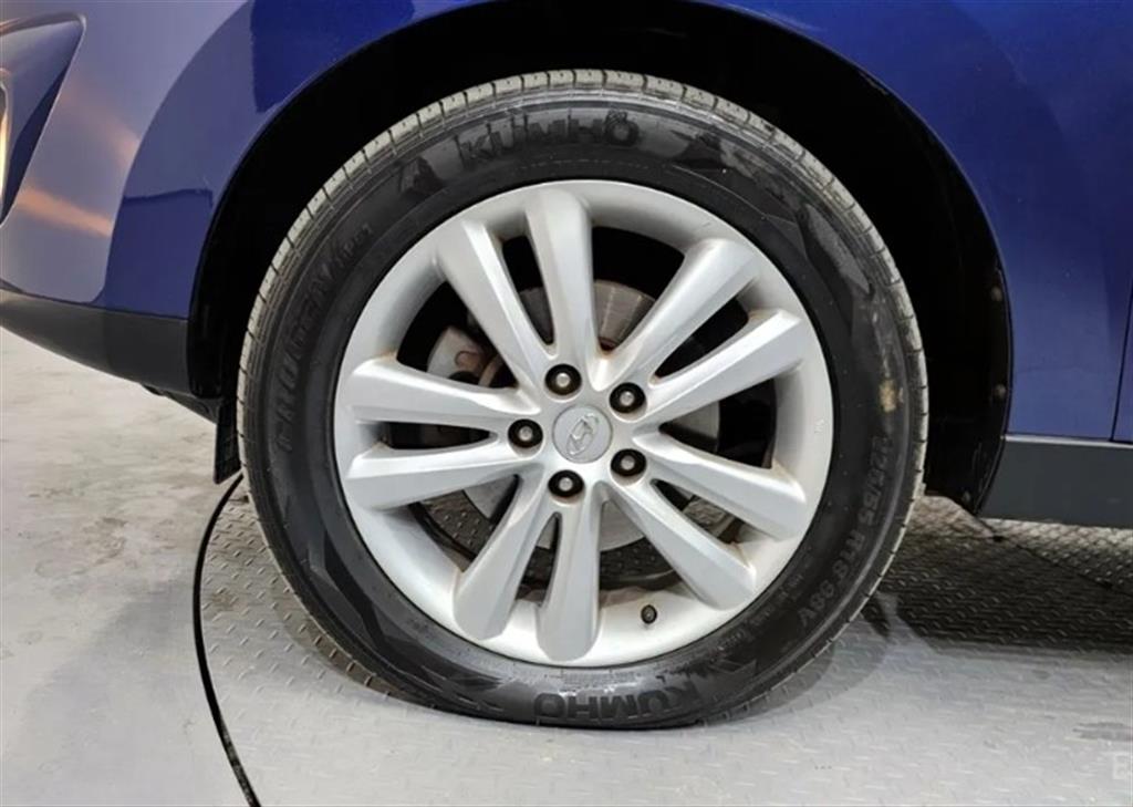 HYUNDAI Tucson - Vista 5