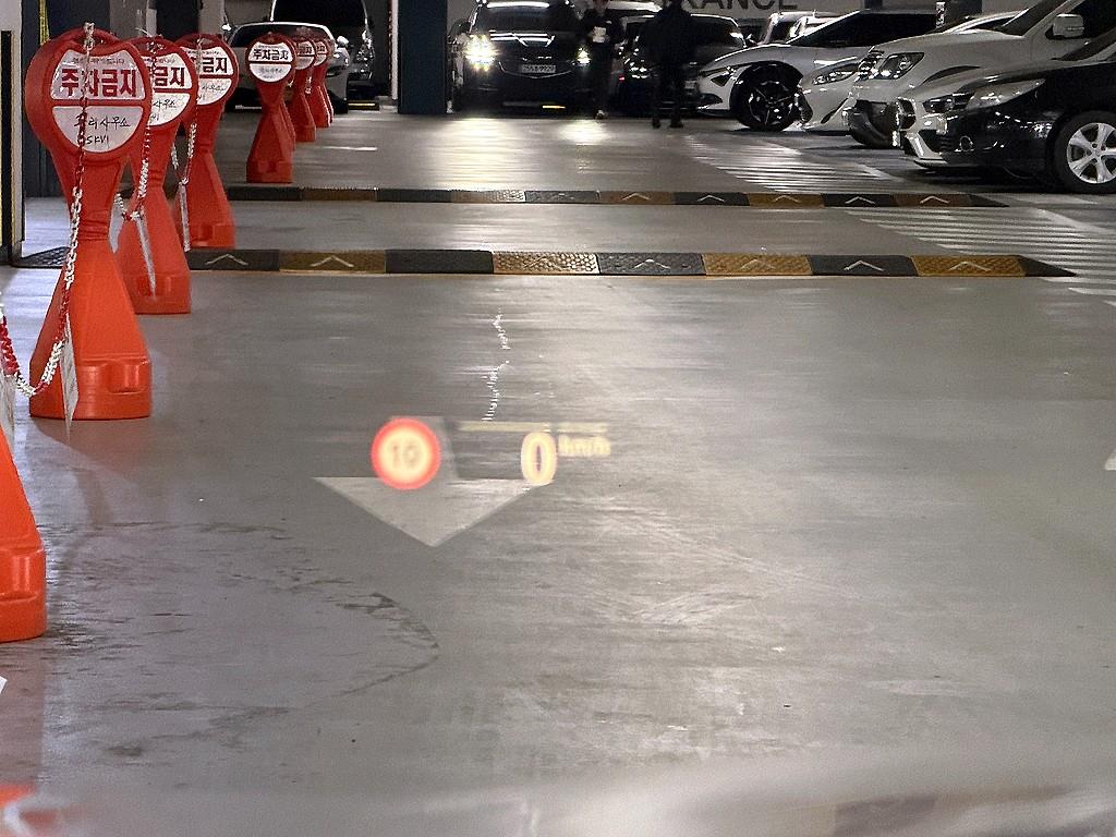 BMW 5 Series 2023 Blanco - Importación desde Corea - HF Imports Iquique - Foto 15