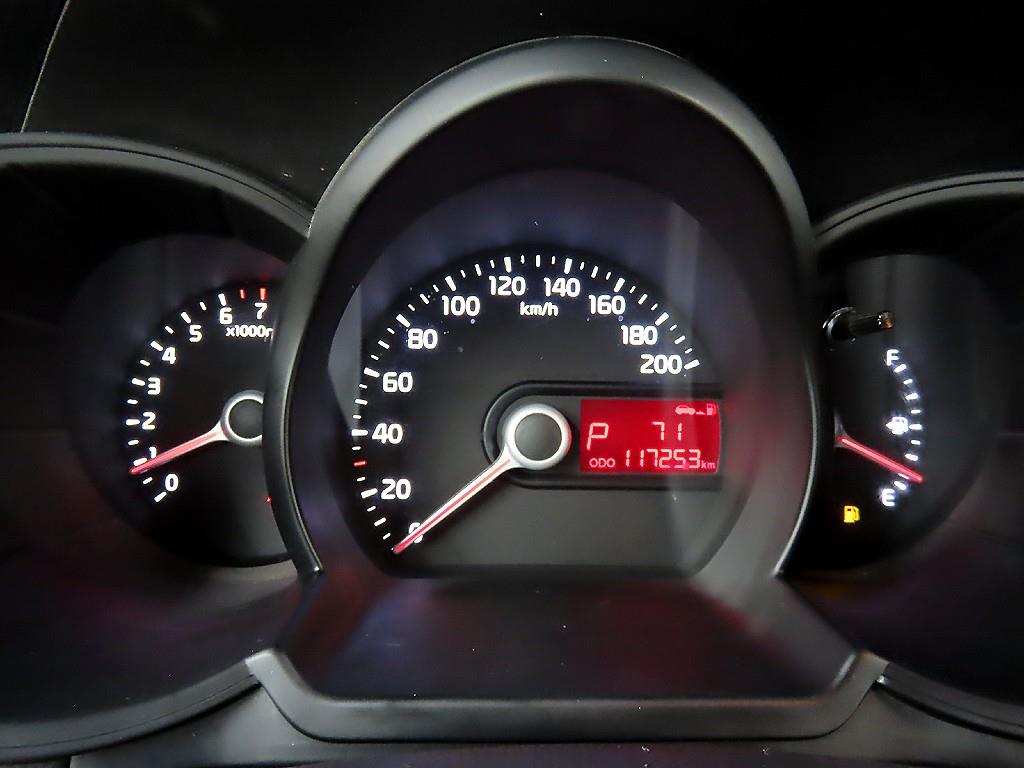 KIA Morning - Vista 8