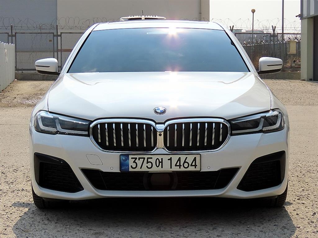 BMW 5 Series 2021 - Importación desde Corea - HF Imports Iquique - Foto 1