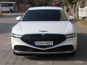 Genesis G90 - Vista 2