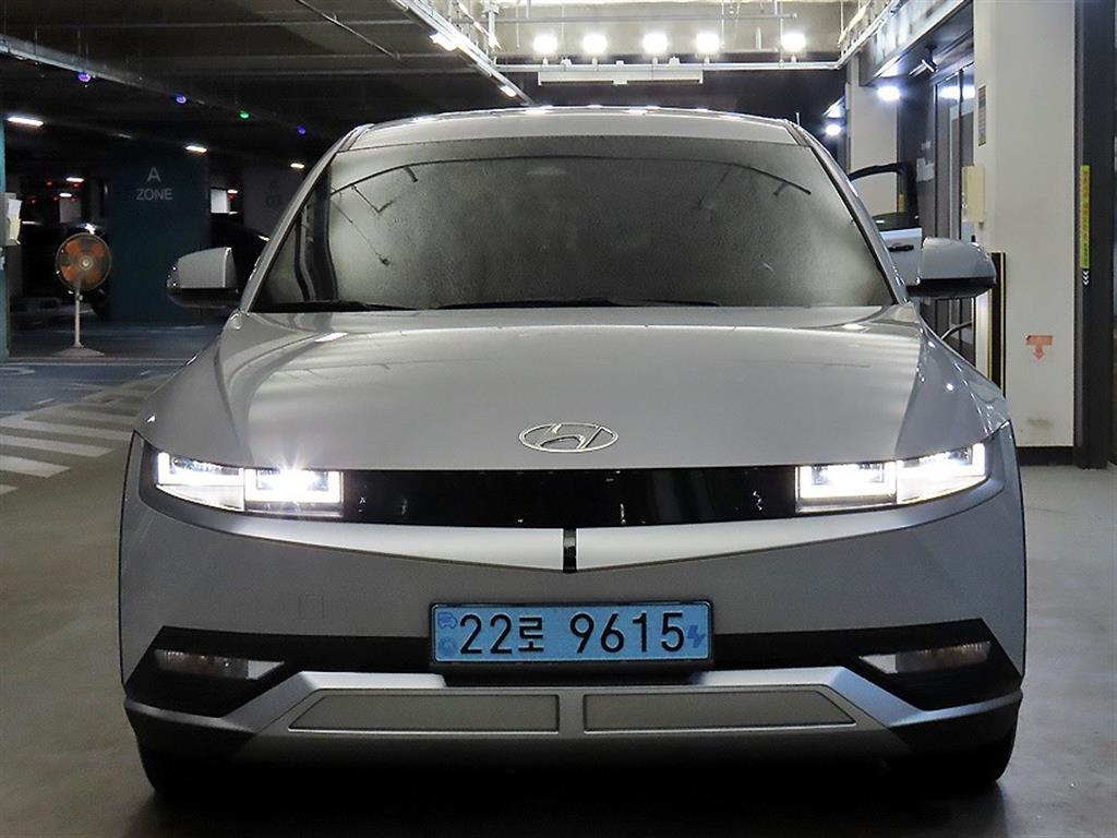 HYUNDAI Ioniq 5 - Vista 2