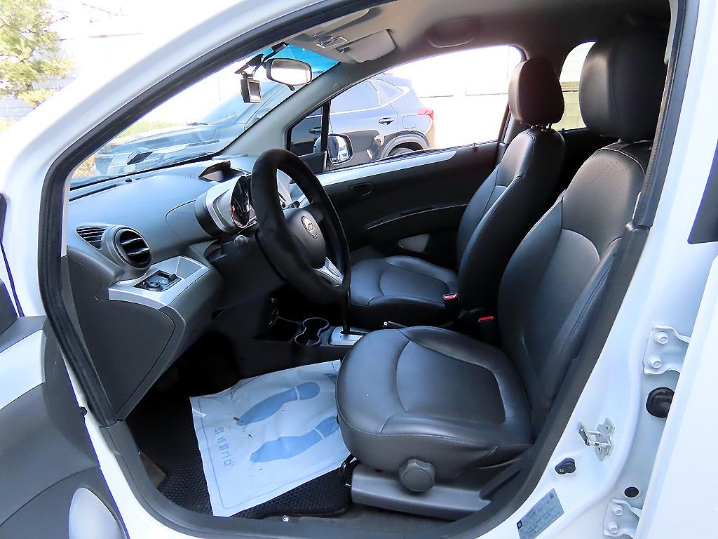 Chevrolet Spark - Vista 5