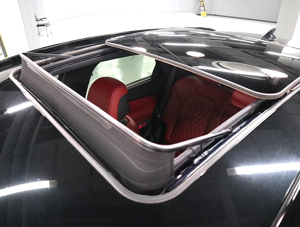 Genesis GV70 2021 Negro - Importación desde Corea - HF Imports Iquique - Foto 15