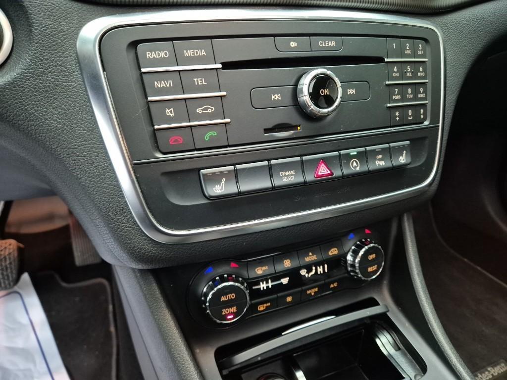 Mercedes Benz CLA Class - Vista 11