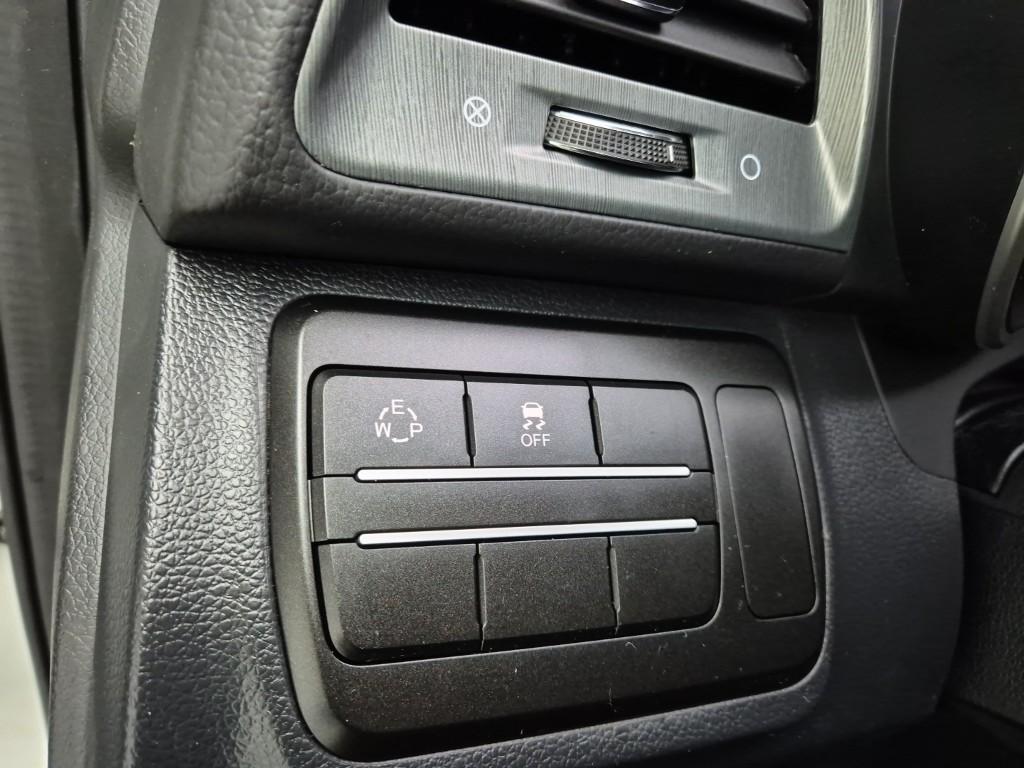 Ssangyong Tivoli 2018 Blanco - Importación desde Corea - HF Imports Iquique - Foto 17