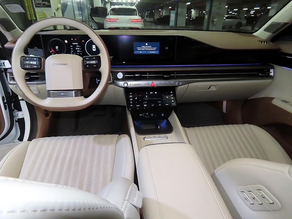 HYUNDAI Grandeur - Vista 10