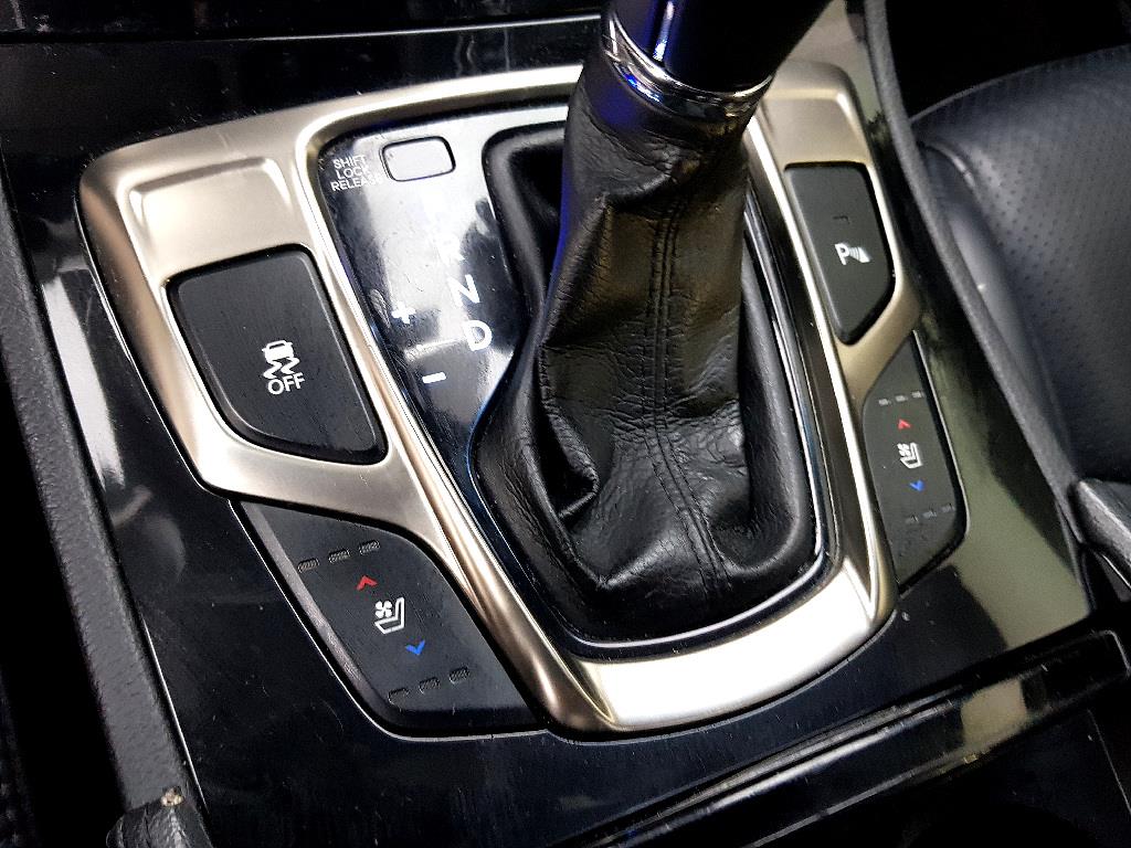 HYUNDAI Grandeur 2012 Negro - Importación desde Corea - HF Imports Iquique - Foto 14