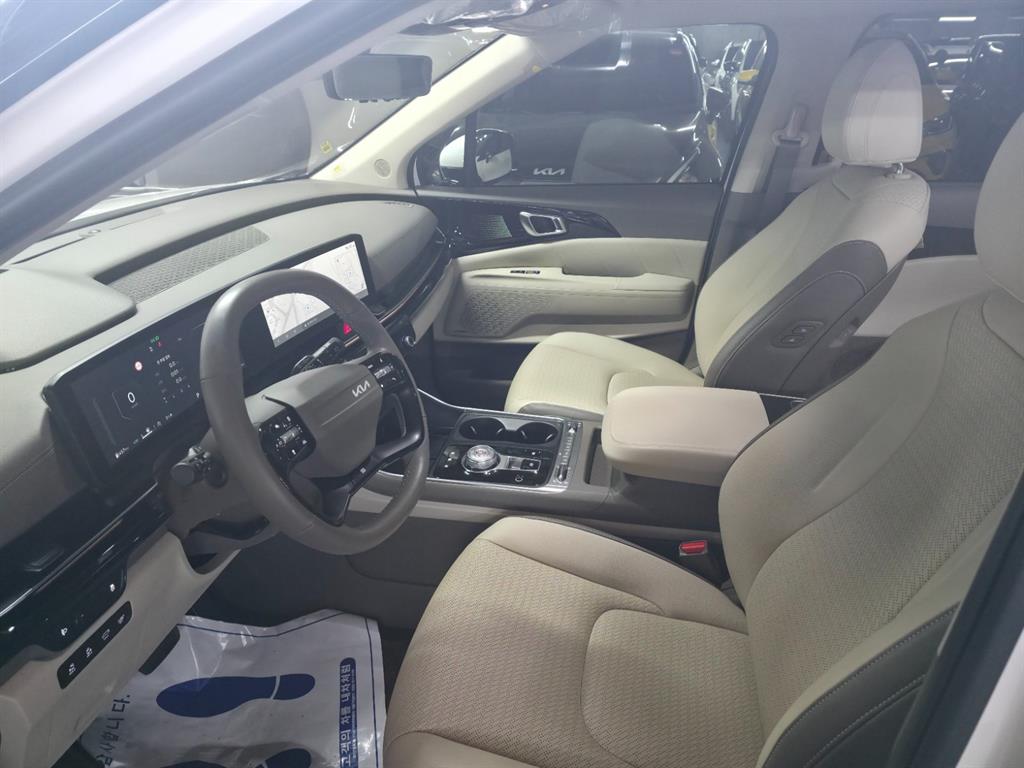 KIA Carnival 2025 Blanco - Importación desde Corea - HF Imports Iquique - Foto 17