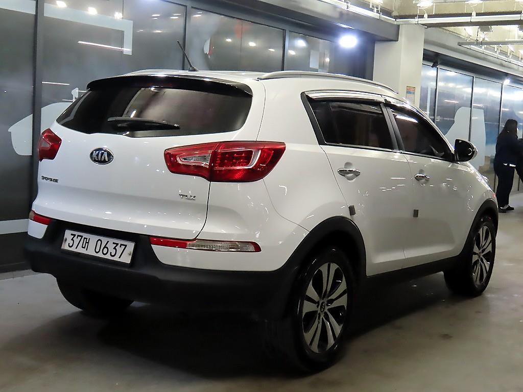 KIA Sportage - Vista 4
