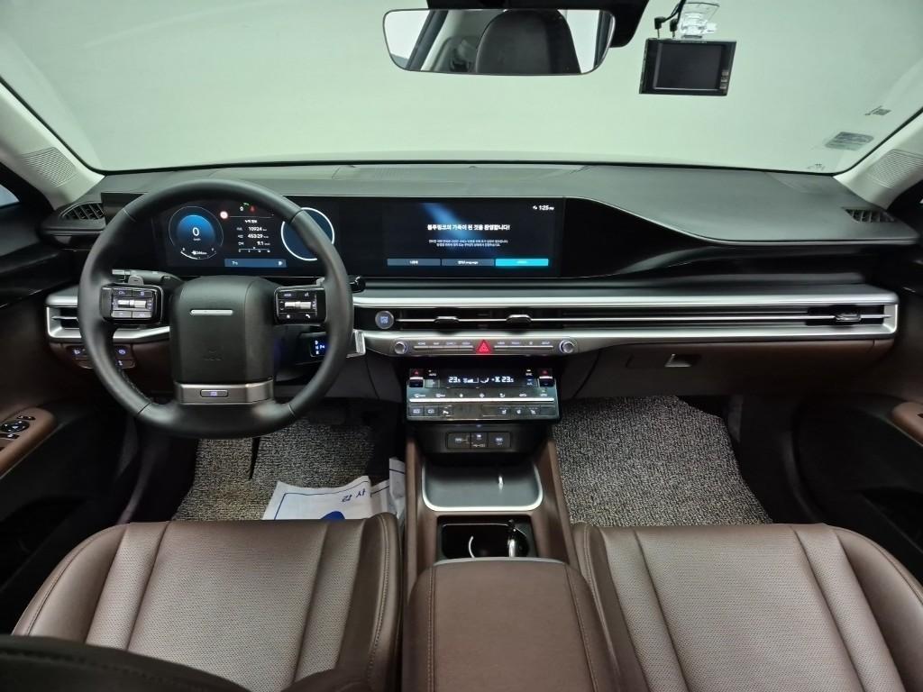 HYUNDAI Grandeur - Vista 7