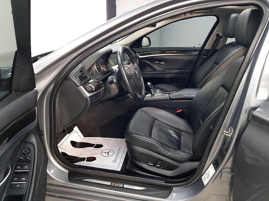 BMW 5 Series - Vista 8