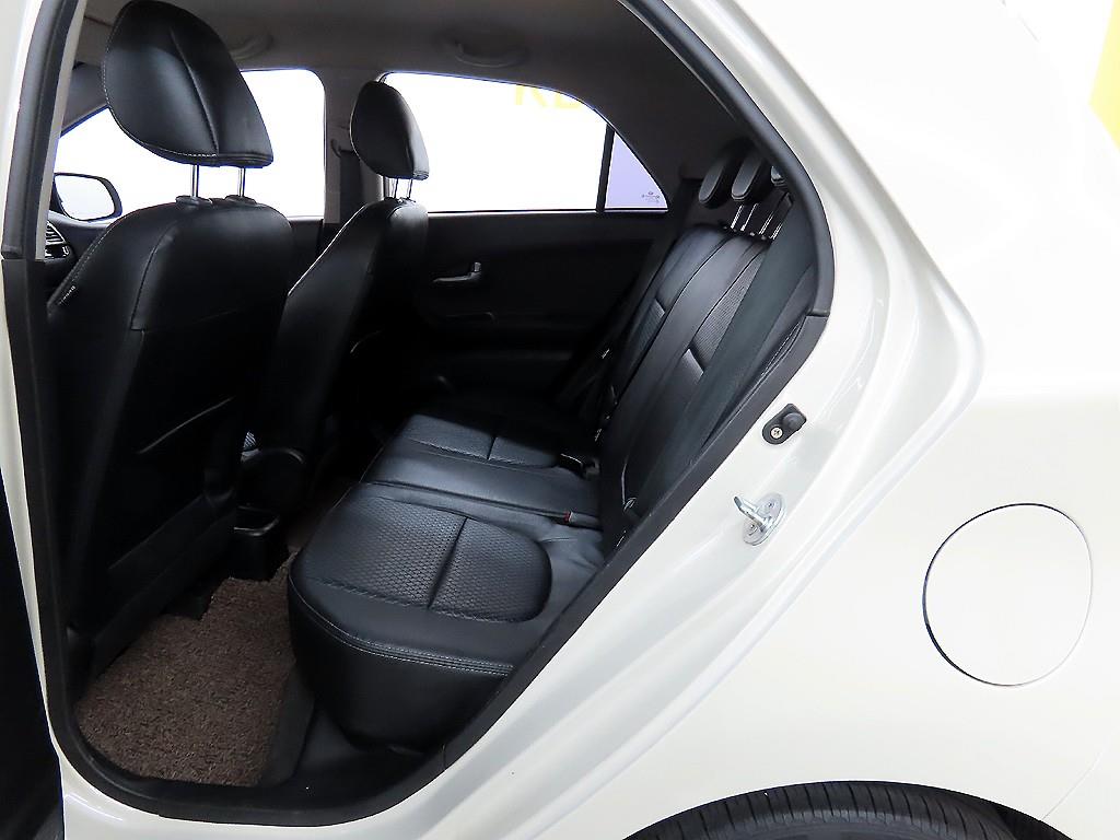 KIA Morning - Vista 6