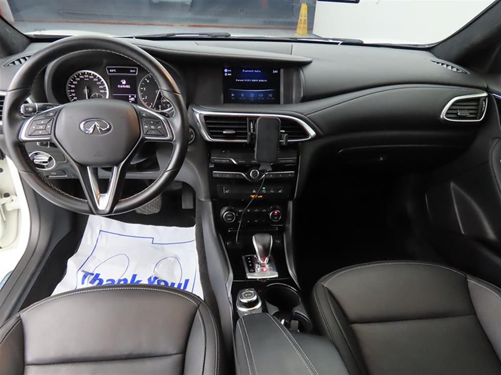 Infiniti Q - Vista 7