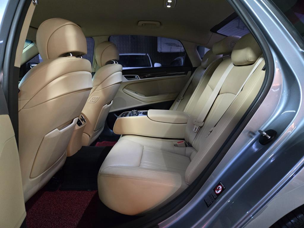 Genesis G80 - Vista 2