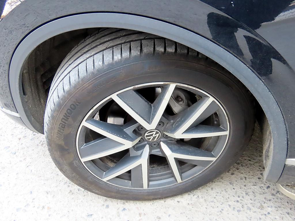 Volkswagen Touareg 2021 Negro - Importación desde Corea - HF Imports Iquique - Foto 20