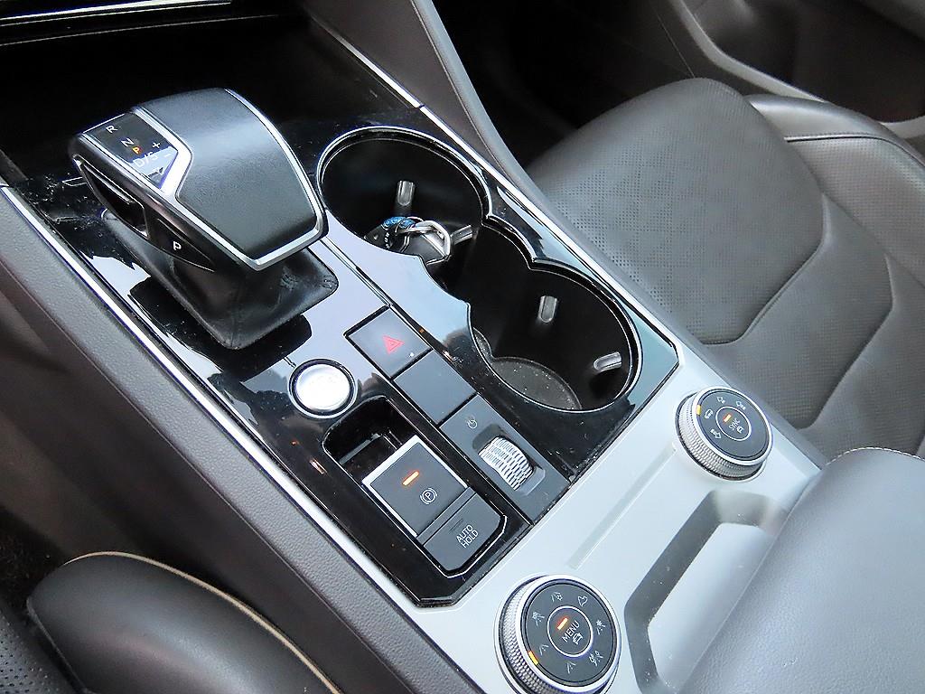 Volkswagen Touareg - Vista 11