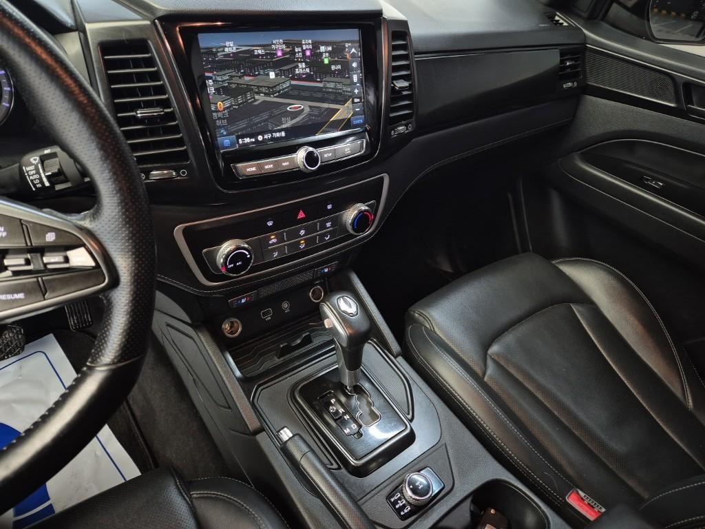 Ssangyong Rexton - Vista 11