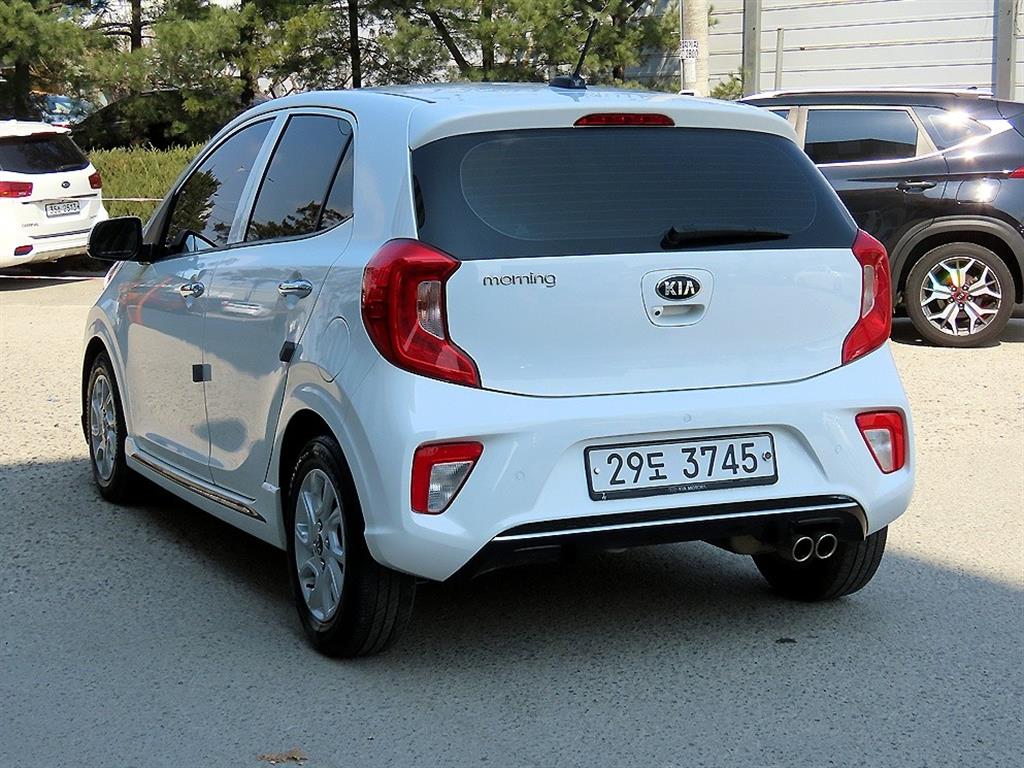 KIA Morning - Vista 3