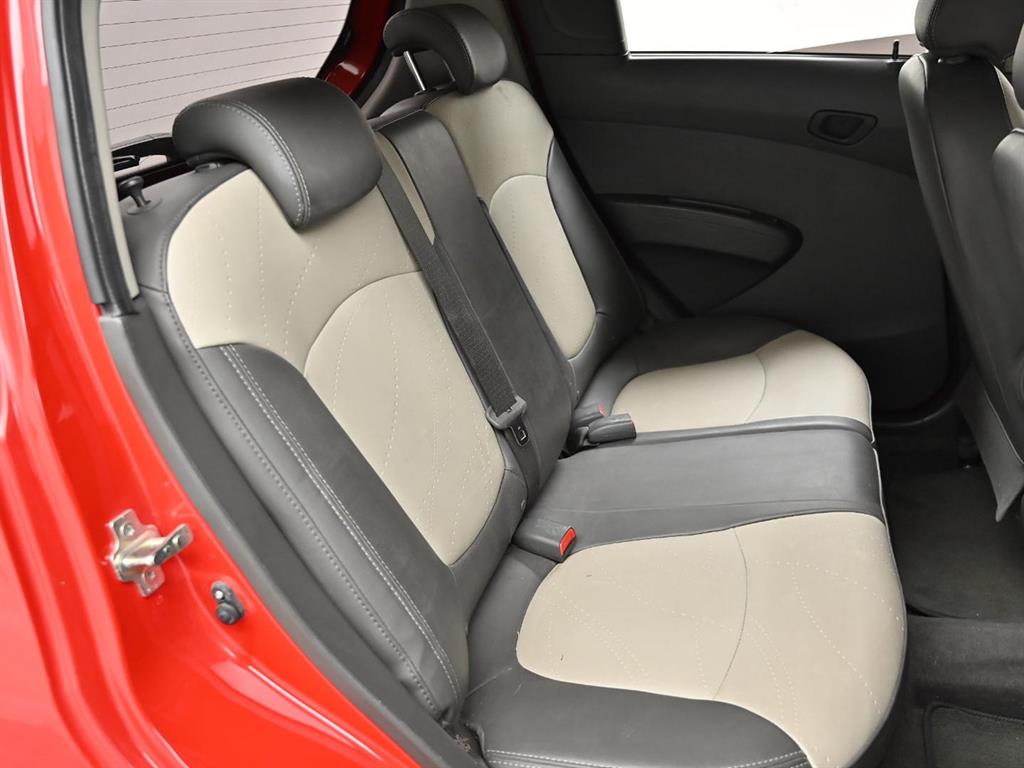 Chevrolet Spark - Vista 12