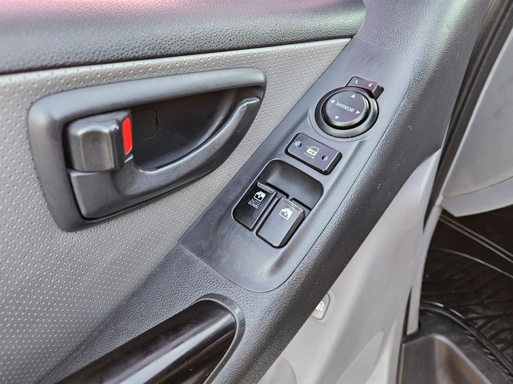 HYUNDAI Starex 2014 Gris - Importación desde Corea - HF Imports Iquique - Foto 14