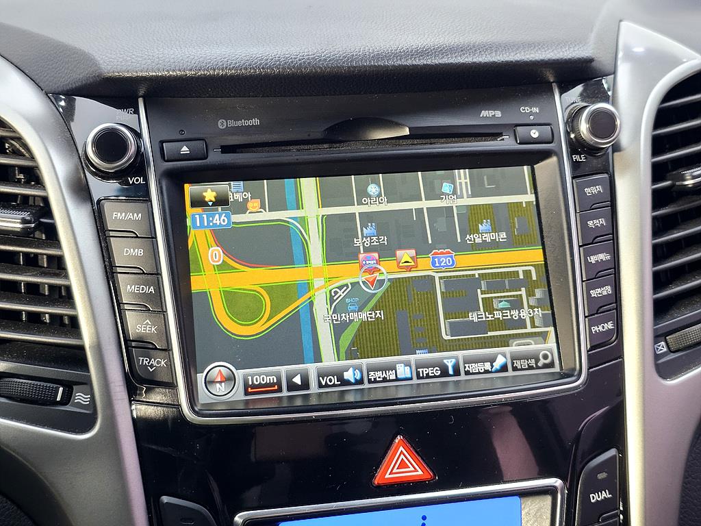 HYUNDAI i30 2016 Blanco - Importación desde Corea - HF Imports Iquique - Foto 16