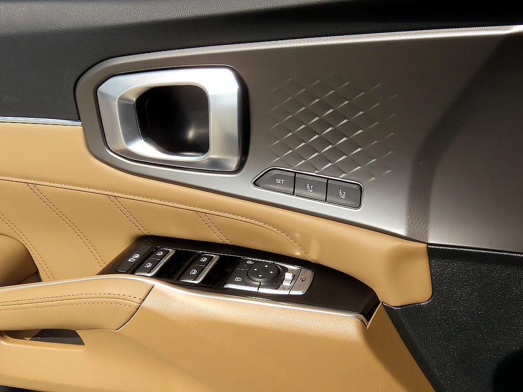 KIA Sorento - Vista 11