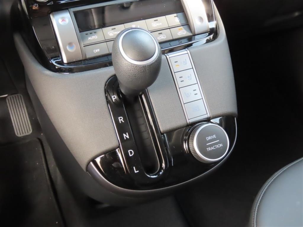 HYUNDAI Casper - Vista 11