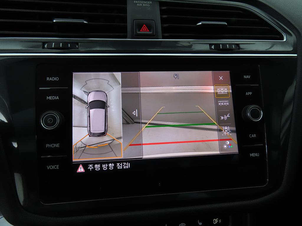 Volkswagen Tiguan - Vista 12