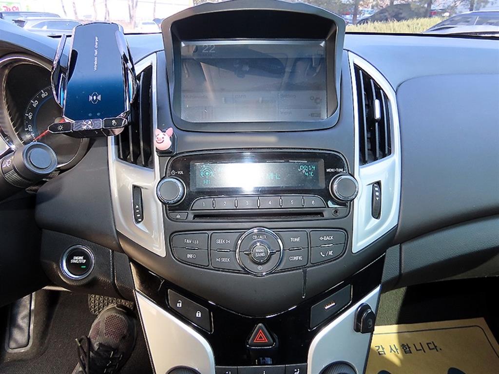 Chevrolet Cruise - Vista 12