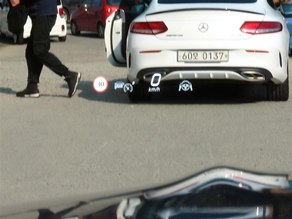 Mercedes Benz C Class - Vista 10