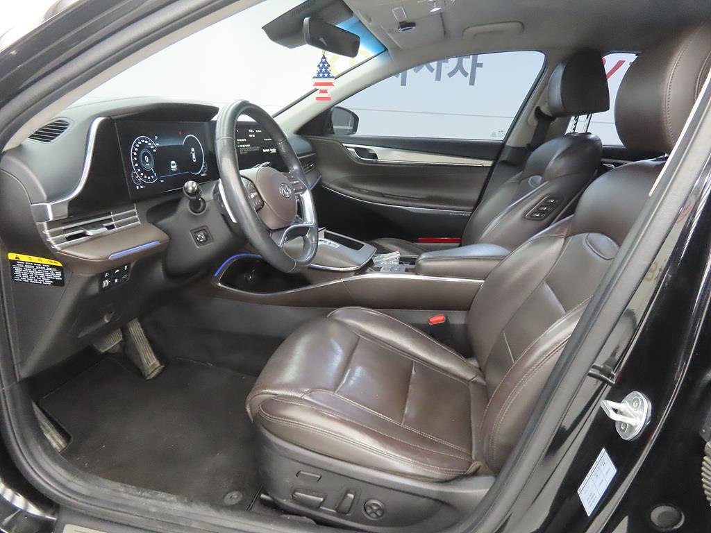 HYUNDAI Grandeur - Vista 4