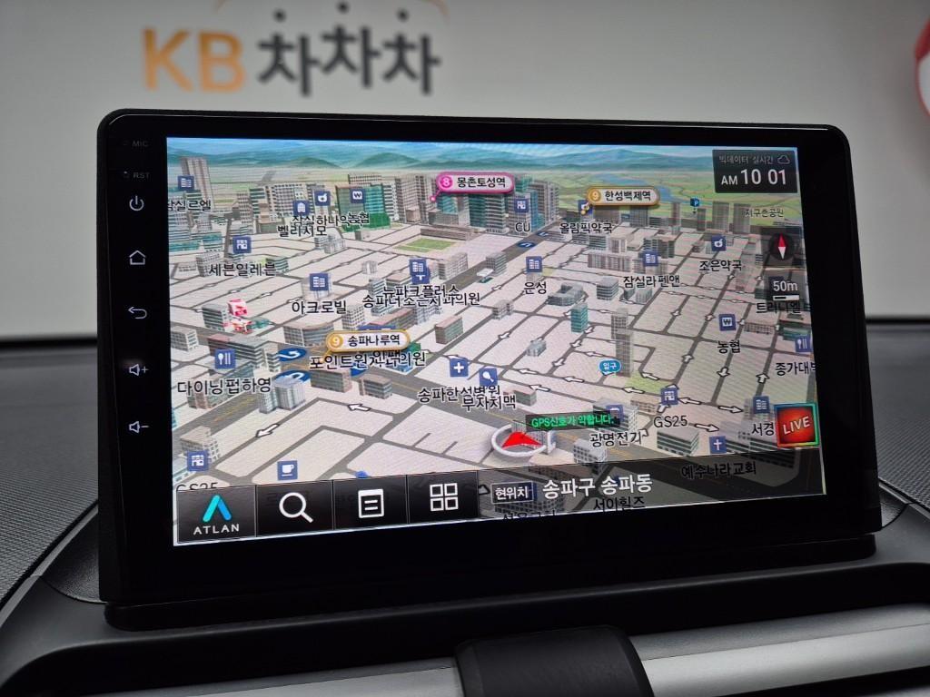 HYUNDAI Casper - Vista 8