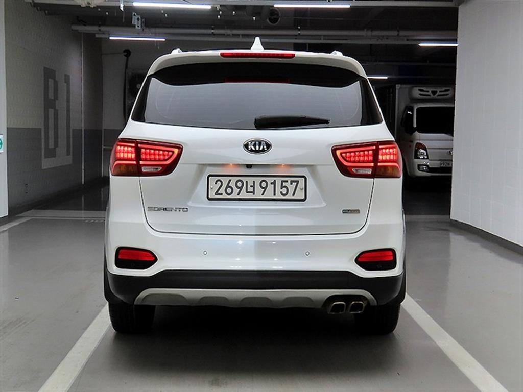 KIA Sorento - Vista 3