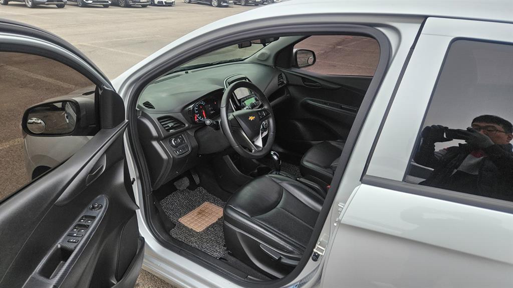 Chevrolet Spark - Vista 10