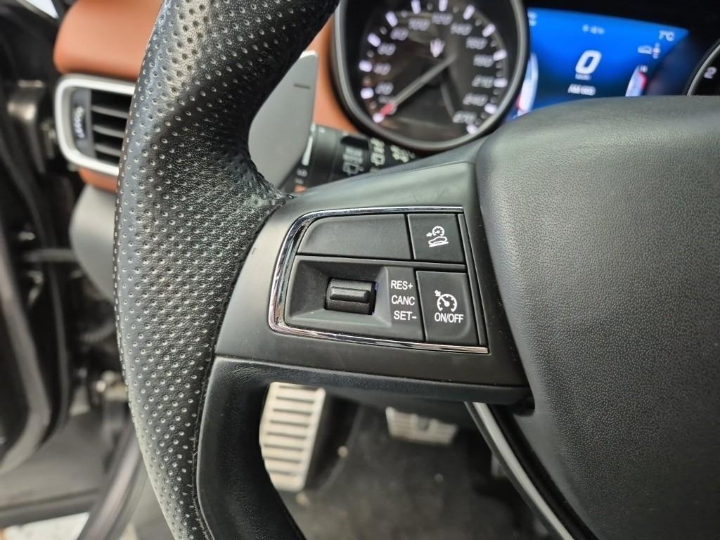 Maserati Levante 2018 Gris - Importación desde Corea - HF Imports Iquique - Foto 16