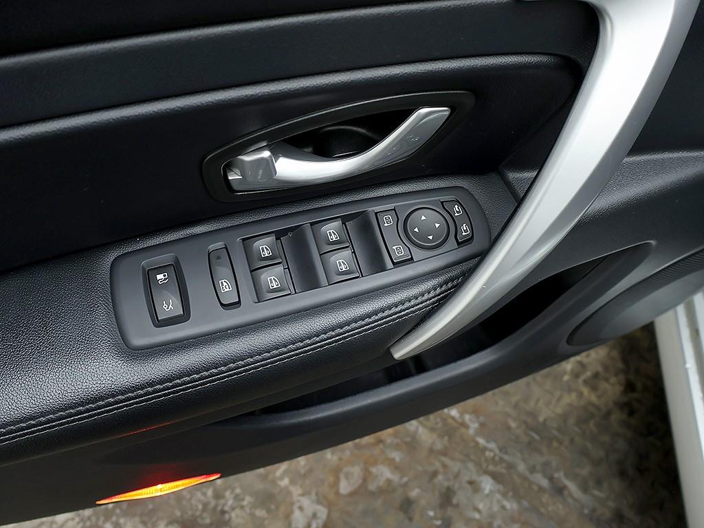 SAMSUNG SM5 2012 Gris - Importación desde Corea - HF Imports Iquique - Foto 13