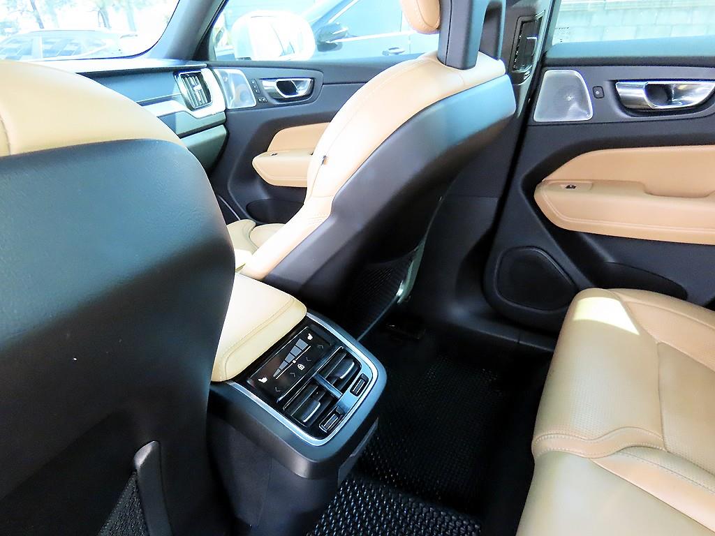 Volvo XC60 2018 Blanco - Importación desde Corea - HF Imports Iquique - Foto 16